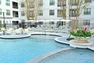 2137 Pelham Dr-Unit -FL1-ID1028899P in Houston, TX - Building Photo - Building Photo