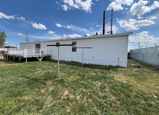321 S Mickelson St in Big Piney, WY - Building Photo - Building Photo