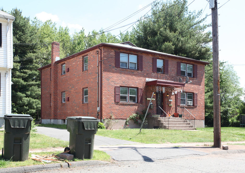 41 Gould Dr in East Hartford, CT - Building Photo