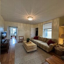 160 Hopkins Ave, Unit 2 in Jersey City, NJ - Building Photo - Building Photo