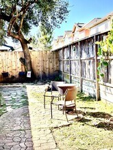 5908 Kiam St in Houston, TX - Building Photo - Building Photo