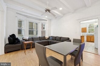 329 N 34th St in Philadelphia, PA - Building Photo - Building Photo