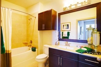 10011 Stonelake Blvd in Austin, TX - Building Photo - Building Photo