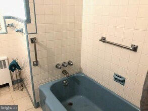 934 E Hortter St-Unit -1ST FL in Philadelphia, PA - Building Photo - Building Photo