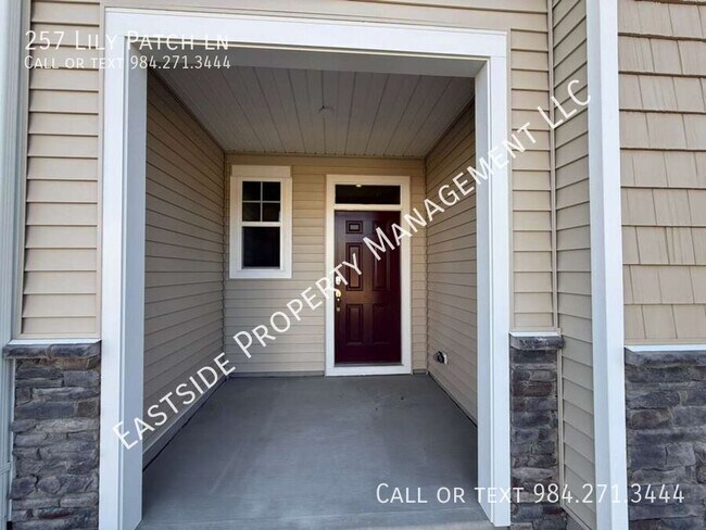 257 Lily Patch Ln in Smithfield, NC - Building Photo - Building Photo