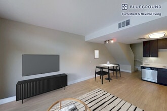 899 Morrison Park Dr, Unit SI FL3-ID7827A in San Jose, CA - Building Photo - Building Photo