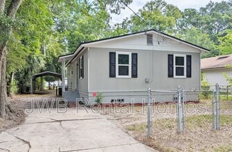 2037 Meharry Ave in Jacksonville, FL - Foto de edificio - Building Photo