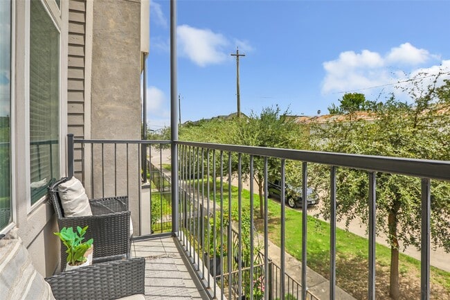 property at 1310 Roberts St