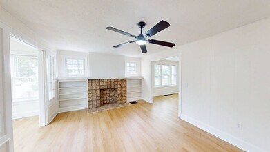 978 Linwood Ave in Columbus, OH - Building Photo - Building Photo