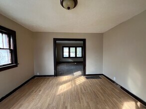 1210 N Johnson St in South Bend, IN - Building Photo - Building Photo