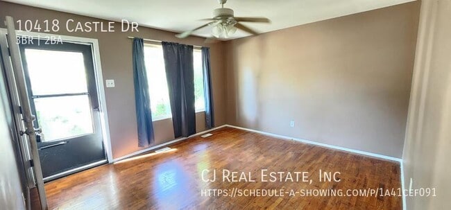 10418 Castle Dr in St. Louis, MO - Building Photo - Building Photo