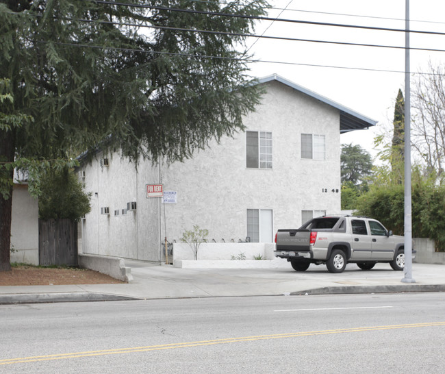 12348 Oxnard St in North Hollywood, CA - Foto de edificio - Building Photo