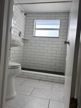 3507 Broadway, Unit 202 in West Palm Beach, FL - Foto de edificio - Building Photo