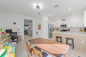 16276 SW 291st St in Homestead, FL - Building Photo - Building Photo