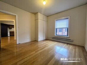1309 Oak Ave in Evanston, IL - Building Photo - Building Photo