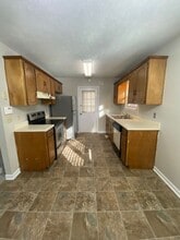 574 Angel Dr S in Jacksonville, AL - Building Photo - Building Photo