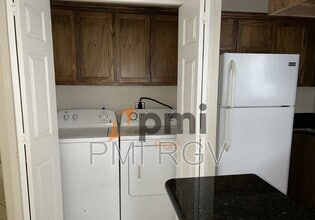 315 W Albatross Ave in Pharr, TX - Building Photo - Building Photo