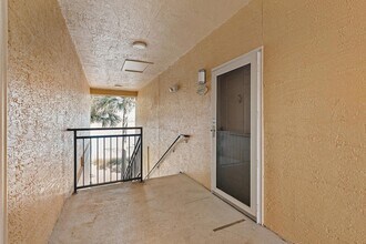 3425 Haley Pointe Rd in St. Augustine, FL - Foto de edificio - Building Photo