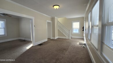 16 Colfax St in Toms River, NJ - Building Photo - Building Photo