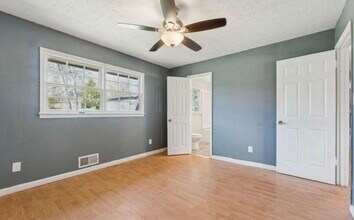 401 Cabriolet Ct in Mcdonough, GA - Building Photo - Building Photo