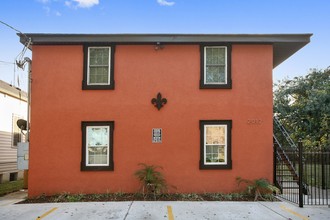 2012 Bienville St in New Orleans, LA - Building Photo - Building Photo