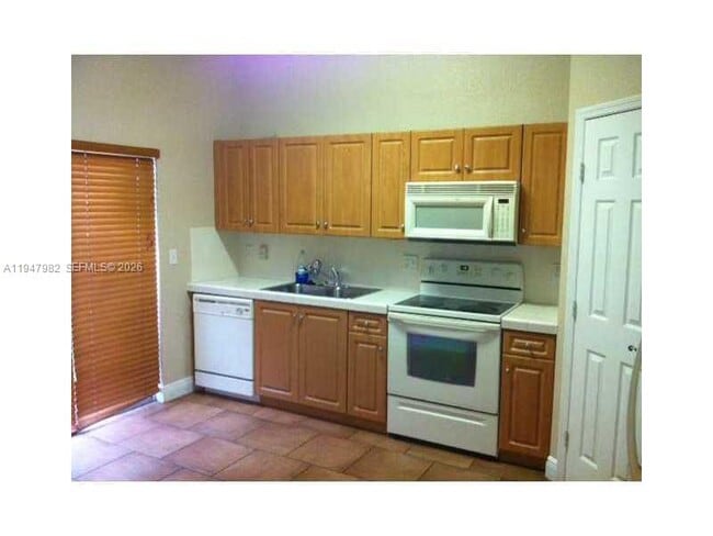 1979 SE 23rd Terrace in Homestead, FL - Building Photo - Building Photo