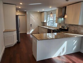 79 Bailey Rd, Unit 1 in Somerville, MA - Building Photo - Building Photo