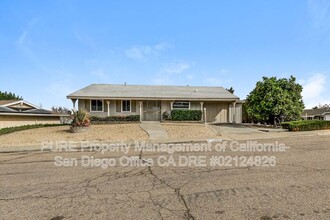 11994 Obispo Rd in San Diego, CA - Building Photo - Building Photo