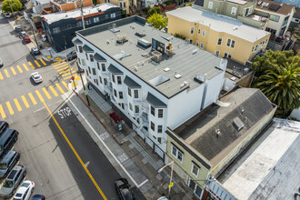 1450 Castro St in San Francisco, CA - Building Photo - Building Photo