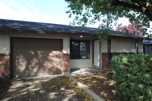 3107 NE Whitman Ave in Vancouver, WA - Building Photo