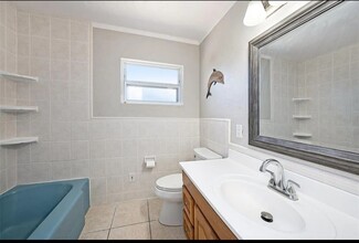 1817 E 109th Ave in Tampa, FL - Building Photo - Building Photo