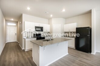 6509 NW Kathleen St in Bentonville, AR - Building Photo - Building Photo