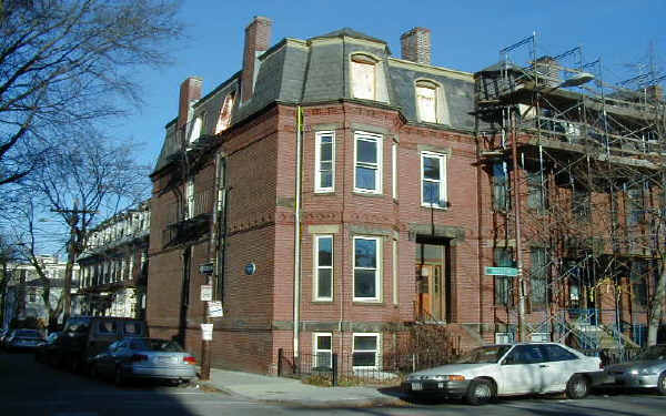 21 Magazine St in Cambridge, MA - Foto de edificio