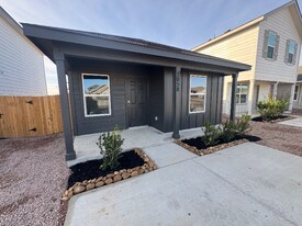 2058 Zephyr Lily in San Antonio, TX - Building Photo