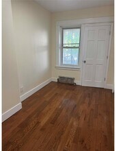 301 Grant Ave in Brooklyn, NY - Building Photo - Building Photo