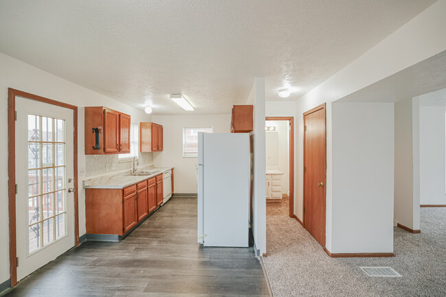 Lakeview Place