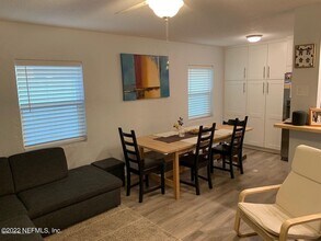 728 7th St N in Jacksonville Beach, FL - Building Photo - Building Photo