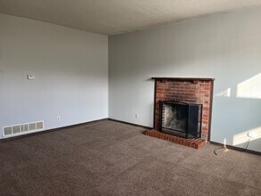 1109 Callie Dr in Columbia, MO - Building Photo - Building Photo