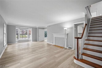 3881 Meadowbrook Blvd in University Heights, OH - Building Photo - Building Photo