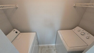 11205 W Atlantic Blvd in Coral Springs, FL - Building Photo - Building Photo