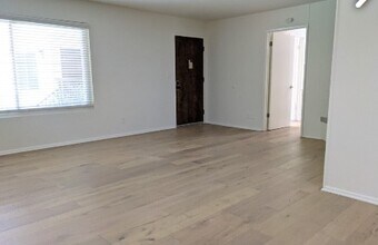 6615 Pacific Ave in Playa Del Rey, CA - Building Photo - Building Photo