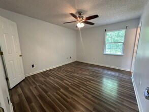 929 Poppleton Dr in Hinesville, GA - Building Photo - Building Photo