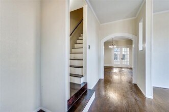 419 N Frances St in Dallas, TX - Building Photo - Building Photo