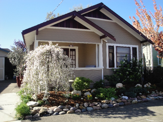346 Carrillo St in Santa Rosa, CA - Building Photo - Building Photo