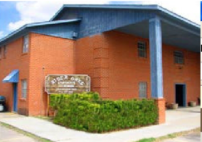 River Oaks Apartments in Carlsbad, NM - Building Photo