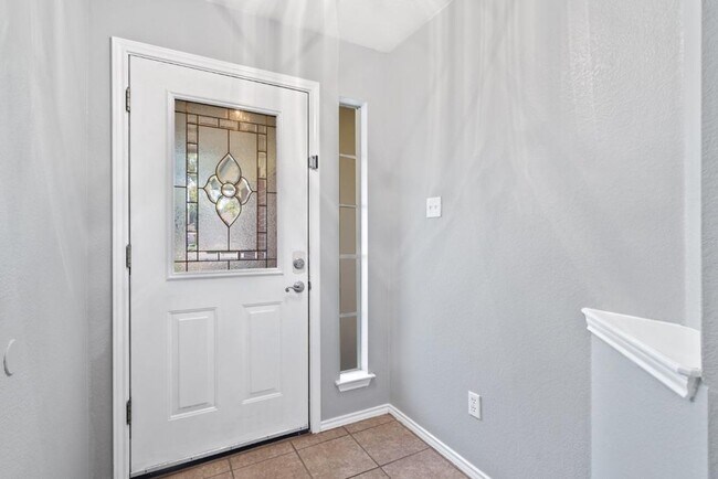 1514 Royce Ln in Cedar Park, TX - Foto de edificio - Building Photo