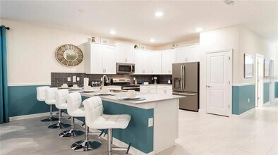 1592 Maidstone Ct in Four Corners, FL - Building Photo - Building Photo