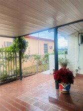 6831 SW 2nd St in Miami, FL - Building Photo - Building Photo