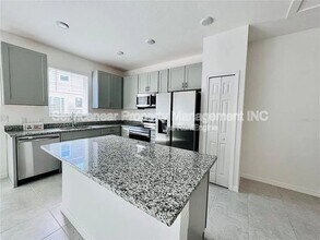 34152 Cinder Wy in Wesley Chapel, FL - Building Photo - Building Photo