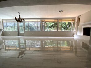 2 Sunset Bay Dr in Belleair, FL - Building Photo - Building Photo